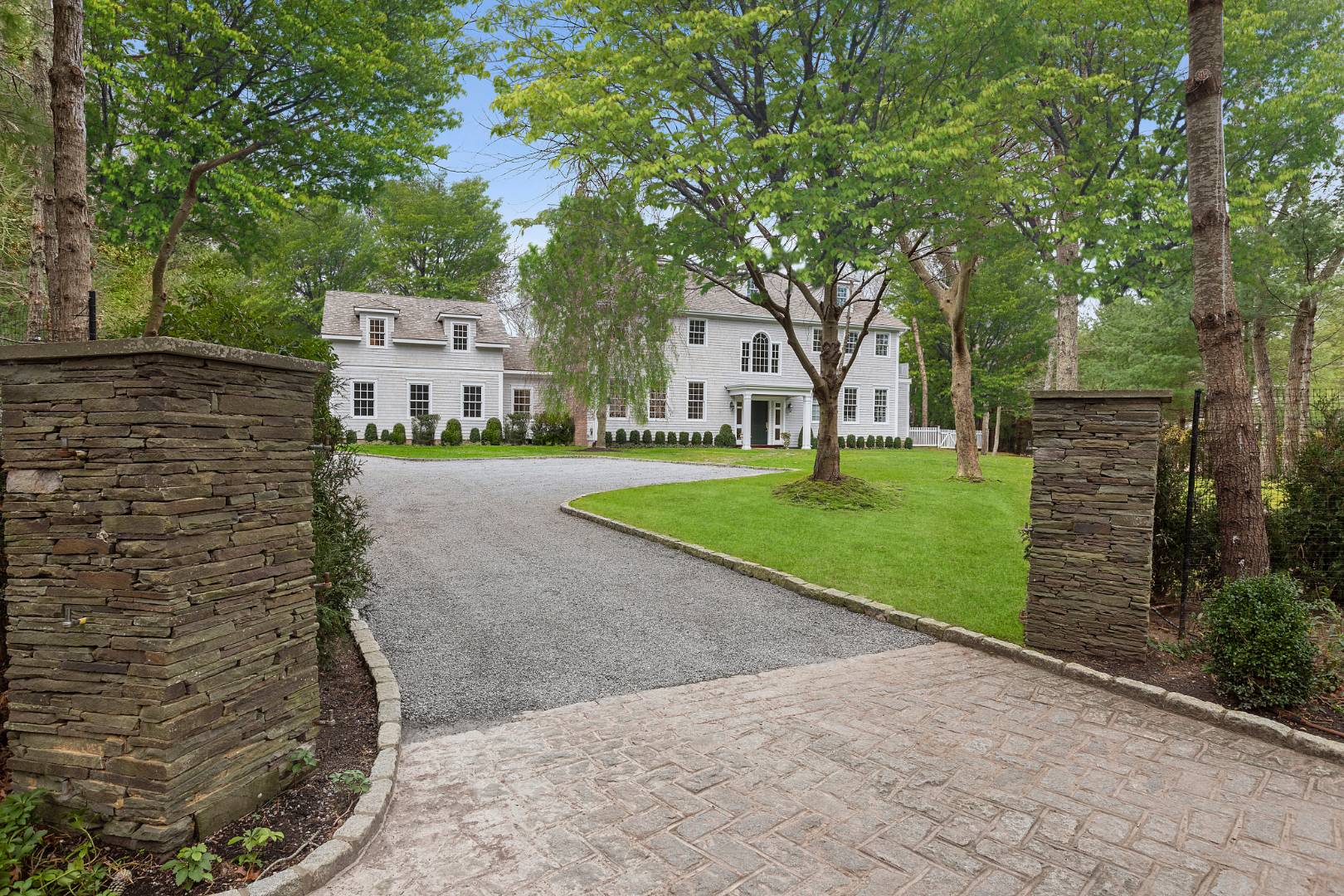 The Hamptons Homes For Sale 